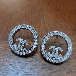 ❤SOLD❤AUTHENTIC CHANEL REV EARRINGS